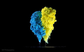 8 Tips For Amazing Smoke Bomb Photography