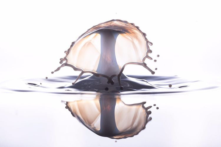 a water drop created with MIOPS Splash