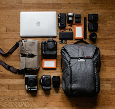 7 Essential Best Camera Accessories for Every Photographer