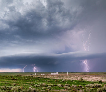 Best Camera for Lightning Photography: An Honest Storm Gear Guide