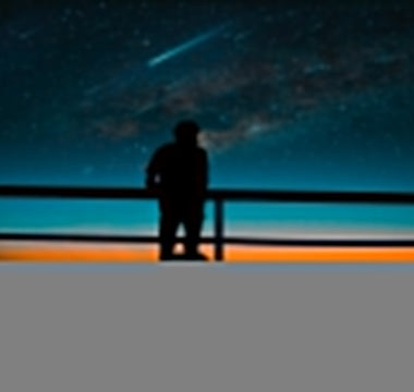 How to Capture Star Trails with Long Exposure Photography