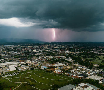 Lightning Photography in 2026: Does Your Camera’s Pre-Capture Replace MIOPS Smart+?